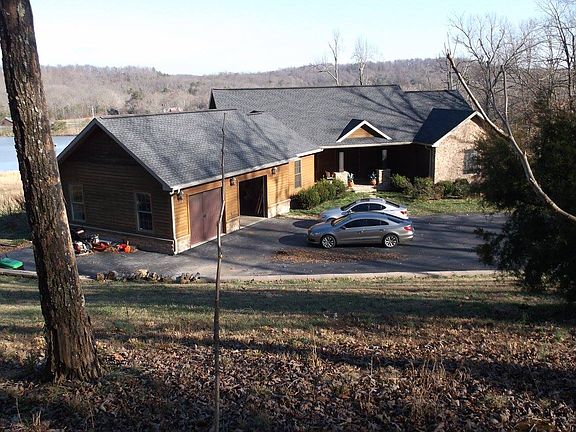 4th image of 155 Higgins Ln
