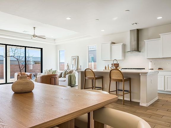 3rd image of 2328 Melon Ridge Loop NE