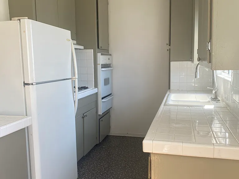 1507 Federal Ave #19 — Photo 2