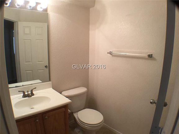 5th image of 10452 Armand Ave #0