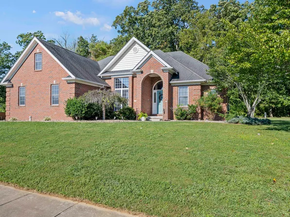 604 Farmland Dr, Berea, KY 40403