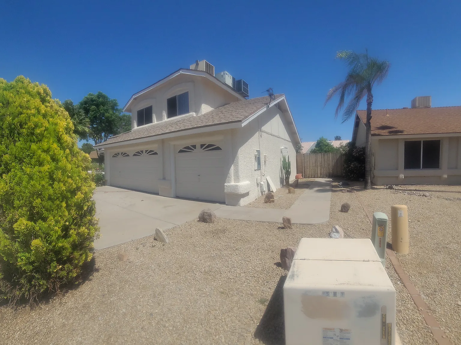 W Creedance Blvd, Glendale — Photo 3