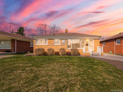 8634 Allen Rd, Allen Park, MI, 48101