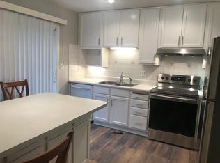 8196 Halsey St, Lenexa, KS 66215