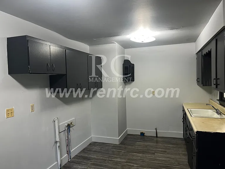 218 Tennessee Ave — Photo 12