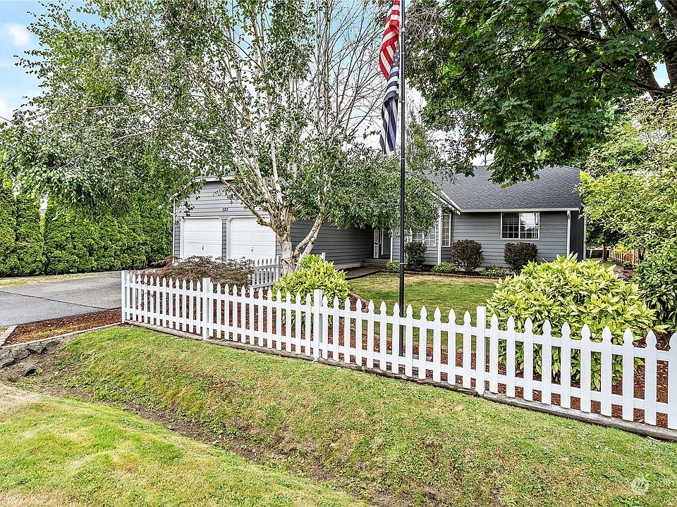 1st image of 322 7th Avenue N