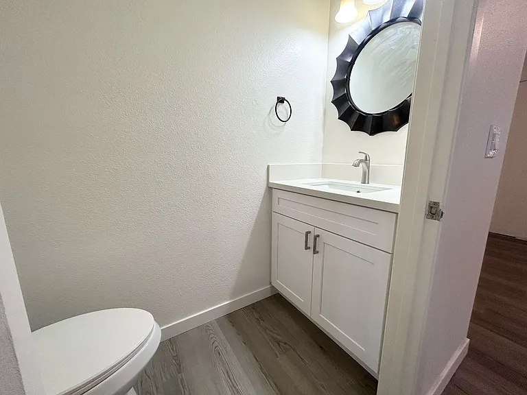 4331 53rd St #16 — Photo 5