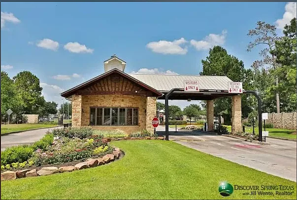 2810 Legends Crest Dr — Photo 24