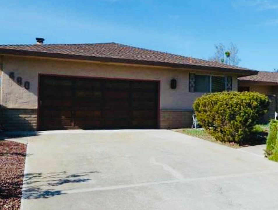 1st image of 480 Donald Dr