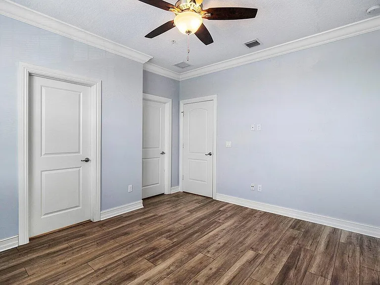 224 S Federal Hwy #4 — Photo 23
