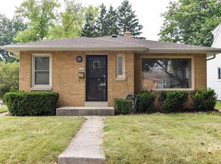 3521 N 77th St, Milwaukee, WI 53222