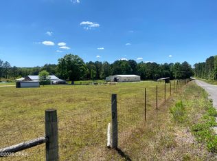 3586 Bush Rd, Graceville, FL 32440