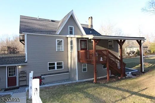 172 Musconetcong River Rd #3