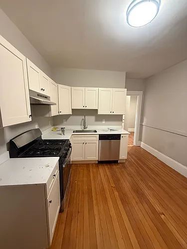 24 Walnut St Photo 1