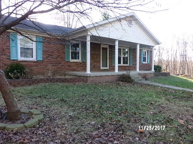 1st image of 34571 Hunters Woods Rd