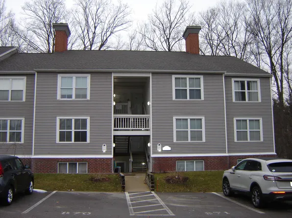 3382 Pine Meadow Dr SE APT 201, Kentwood, MI 49512