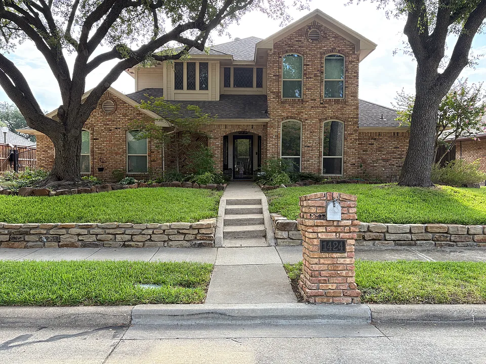 1424 Homestead Ct