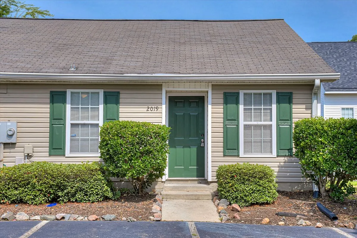 2019 Buckhaven Way - 1 — Photo 1