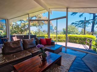 4240 Las Cruces Dr, Sherman Oaks, CA 91403