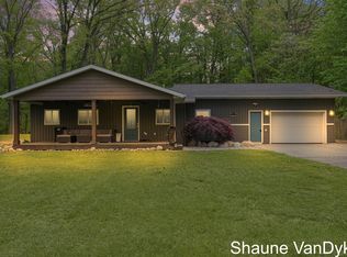 5326 Division Ave NE, Comstock Park, MI 49321