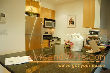 Rented by aptsandlofts.com