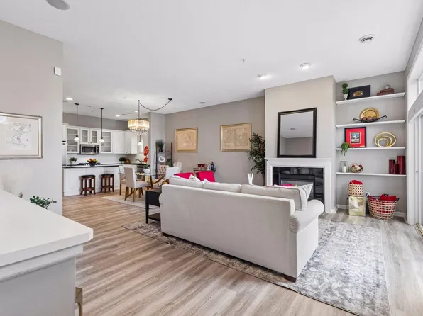 1589 Niles Ave #6, Saint Paul, MN 55116