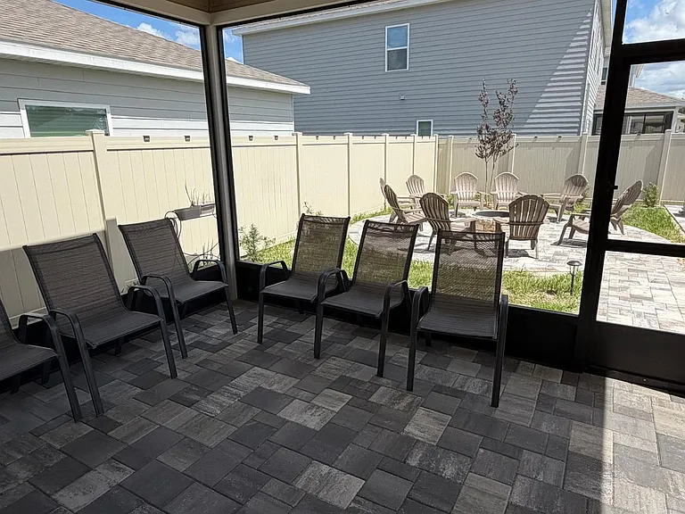 12710 NW 13th Ln — Photo 24