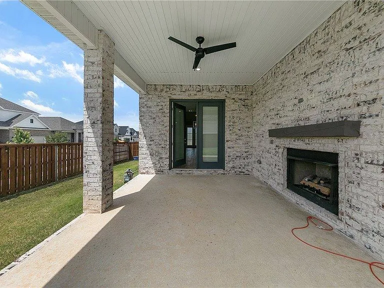 6307 SW Prism Path St — Photo 16