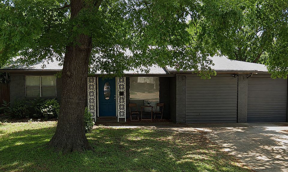 1st image of 3732 Bluebell Dr