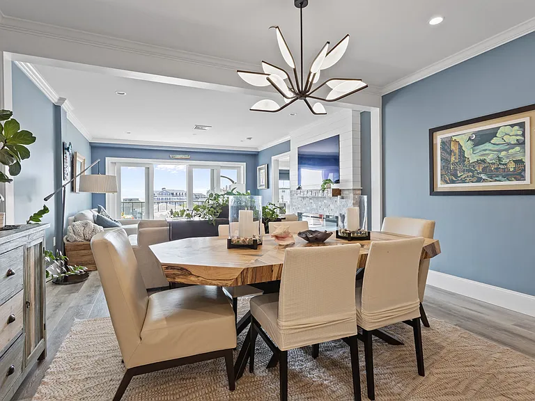 535 Ocean Blvd #403 — Photo 14
