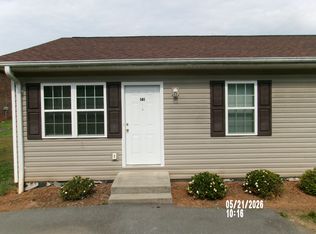 141 17th Street Pl NW #141, Hickory, NC 28601