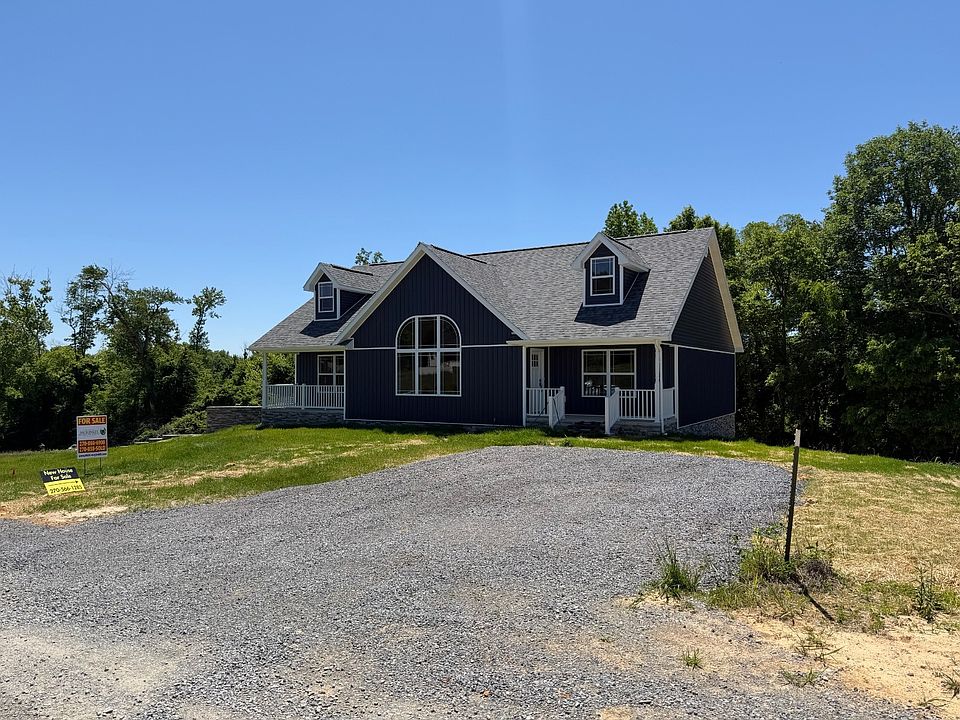 1st image of 141 Sonny Aaron Dr