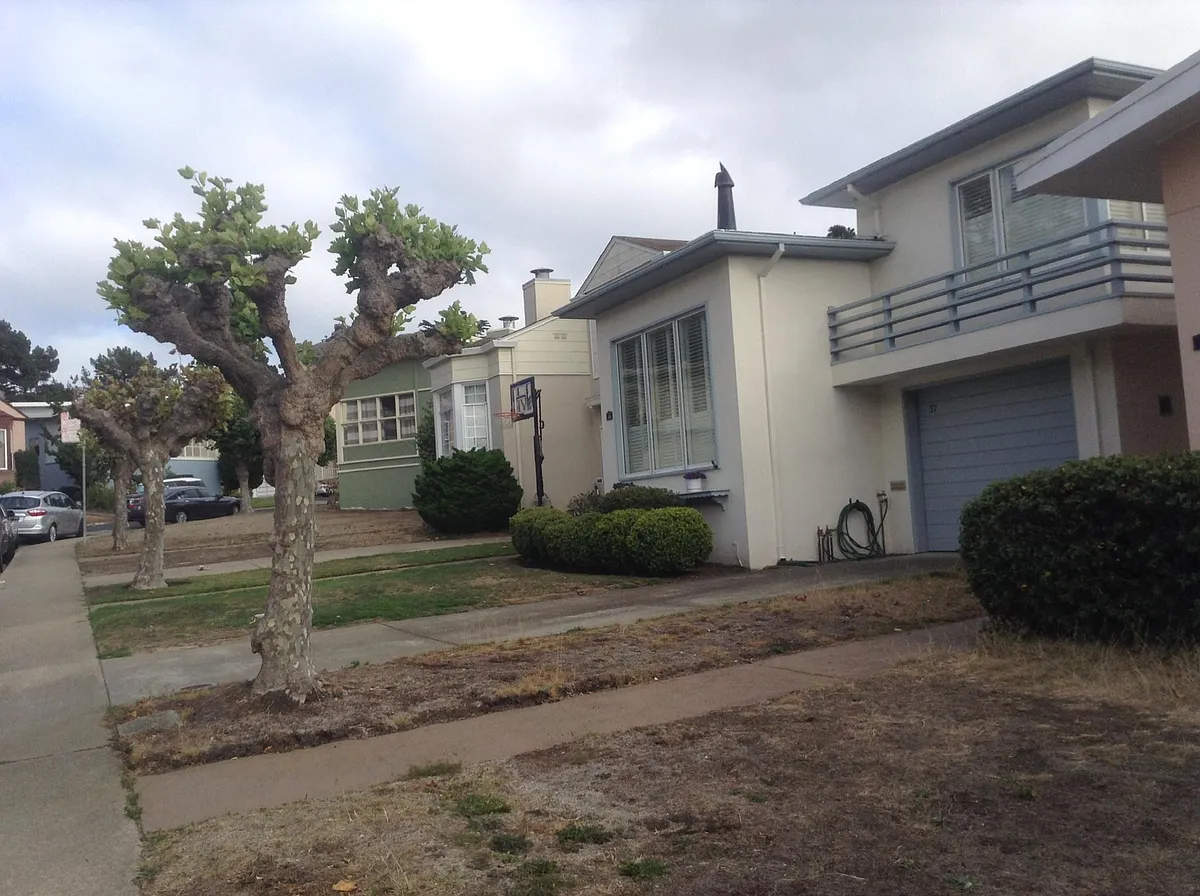 Building Photo - 41 Wilshire Ave