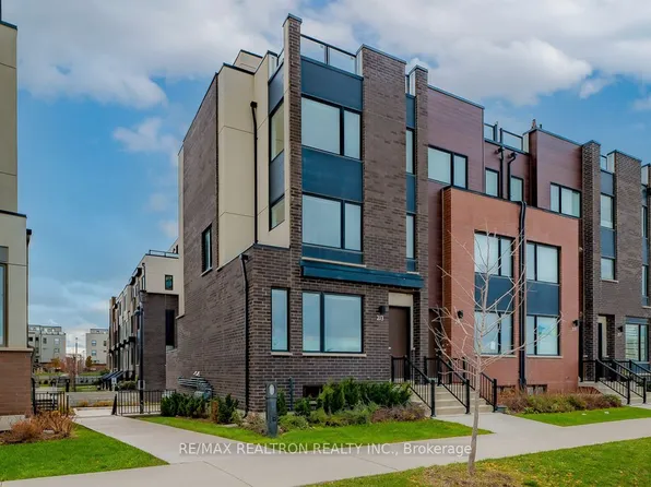213 Downsview Park Blvd, Toronto, ON M3K 0A5