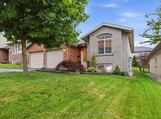 22 Hillside Rd, Ingersoll, ON N5C4B5