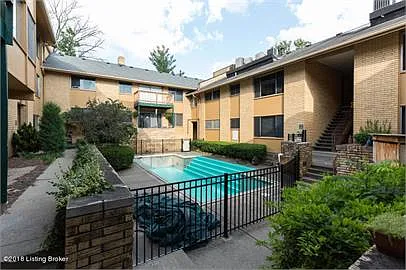 2505 Brownsboro Rd #D1 — Photo 3