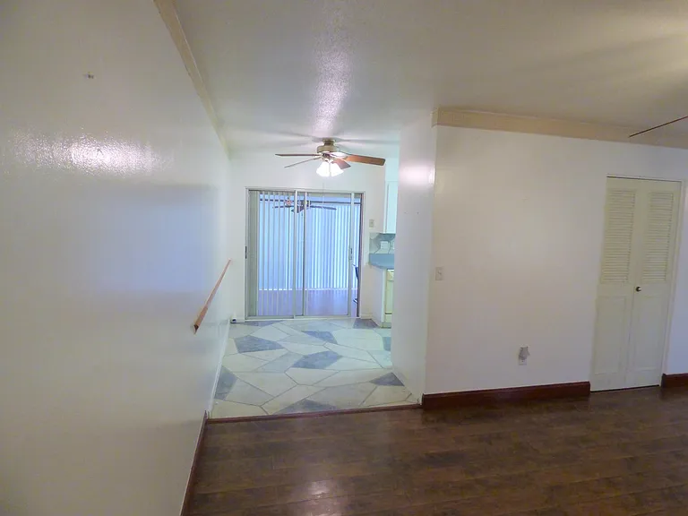 1358 Arrow St — Photo 6