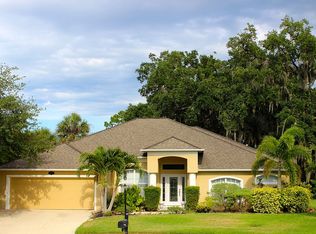 2393 Woodfield Cir, West Melbourne, FL 32904