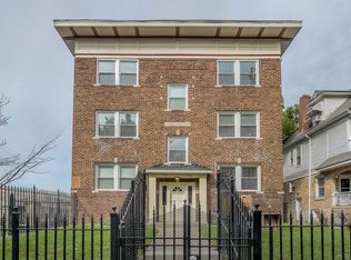 3816 Central St #E, Kansas City, MO 64111