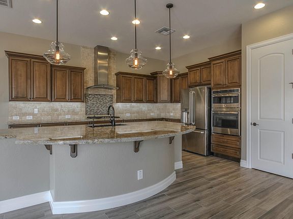 3rd image of 1398 E COPPER HOLLOW Way