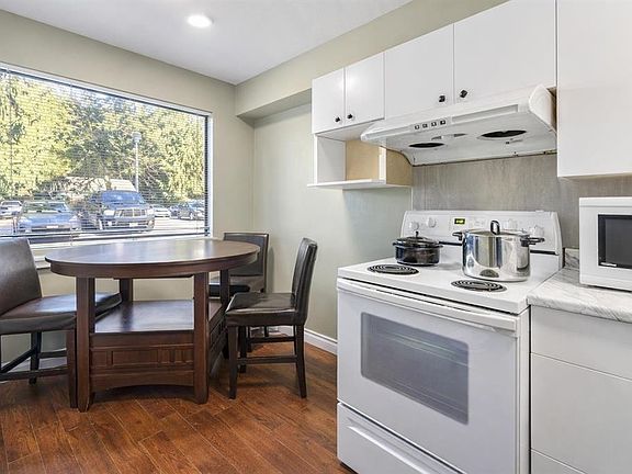 5th image of 32310 Mouat Dr #38