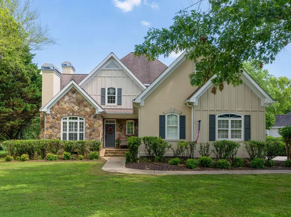 338 Magnolia Vale Dr, Chattanooga, TN 37419