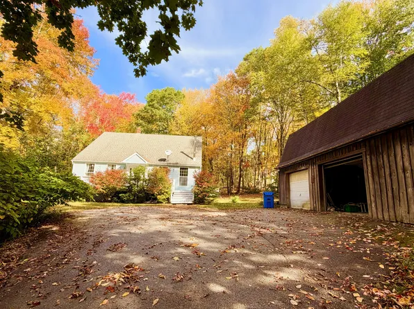 2116 Carmel Road N, Newburgh, ME 04444