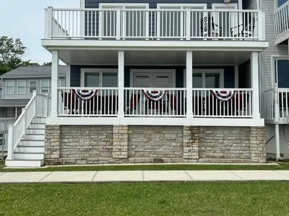 48 Rosebraugh Cir E, Buckeye Lake, OH 43008