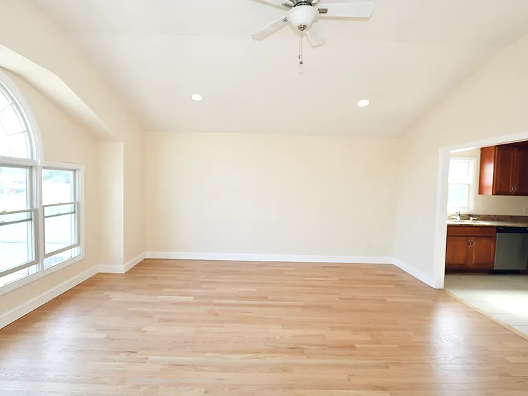 23 Main Ave #2 — Photo 1