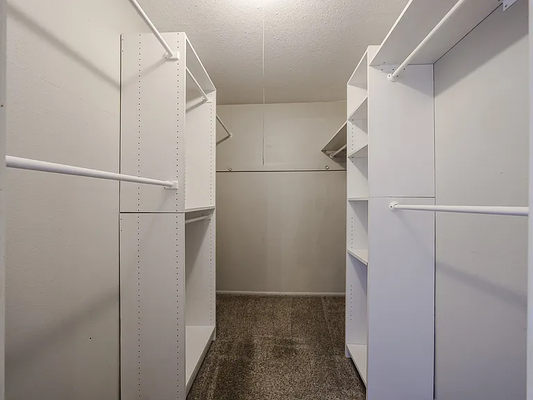 4028 N Granite Reef Rd — Photo 21