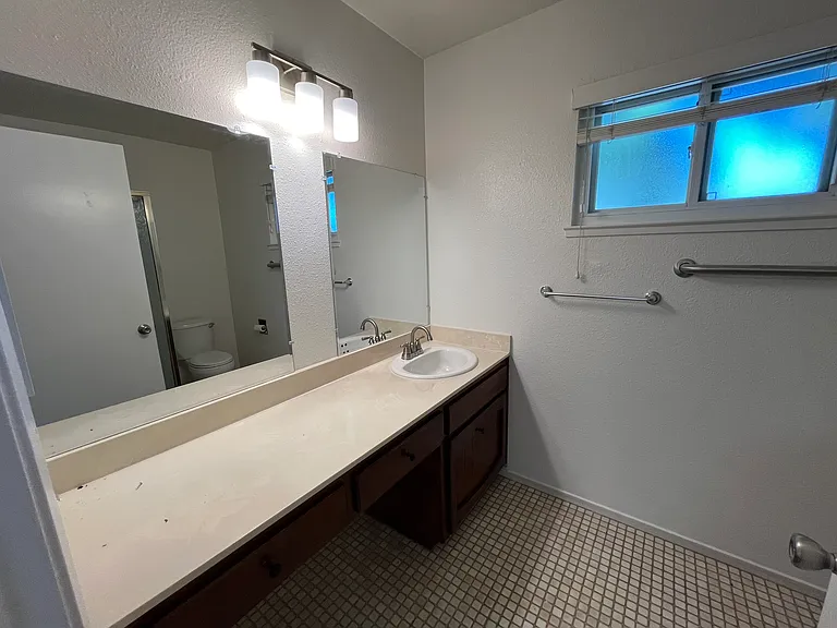 2024 Little Oak Way — Photo 11