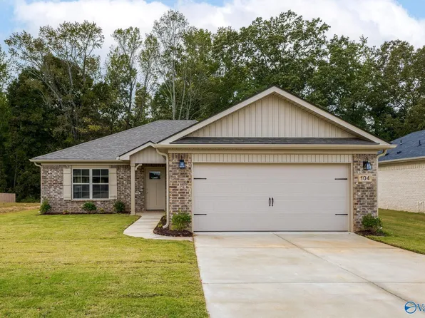 135 Domingues Ave, Meridianville, AL 35759