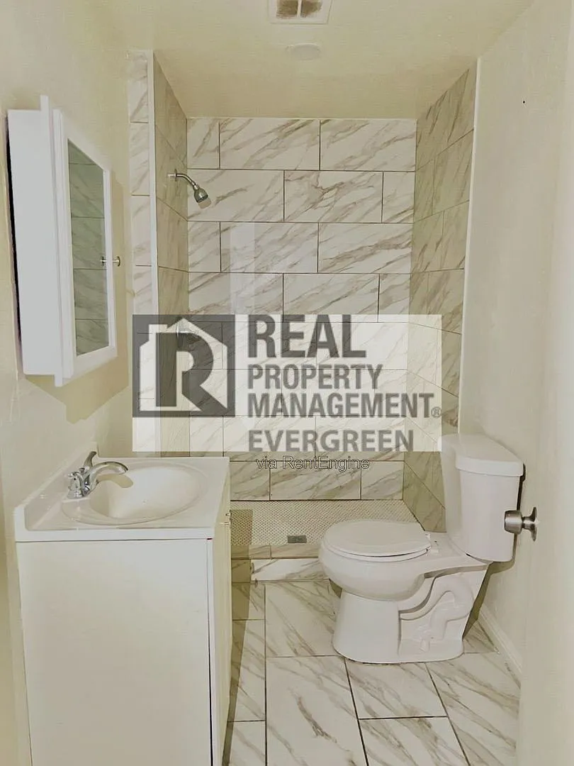 2 bed, 1.0 bath, 850 sqft, $1,150 — Photo 3