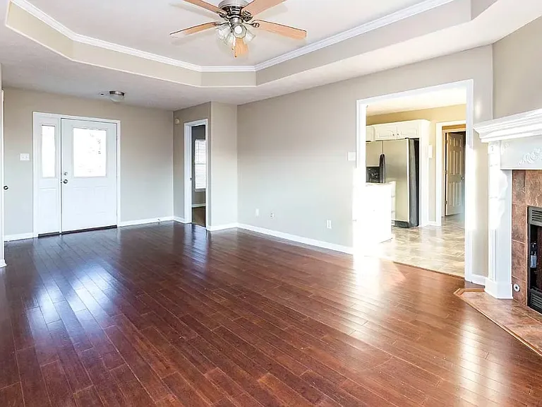 17 Hillside Cv — Photo 3